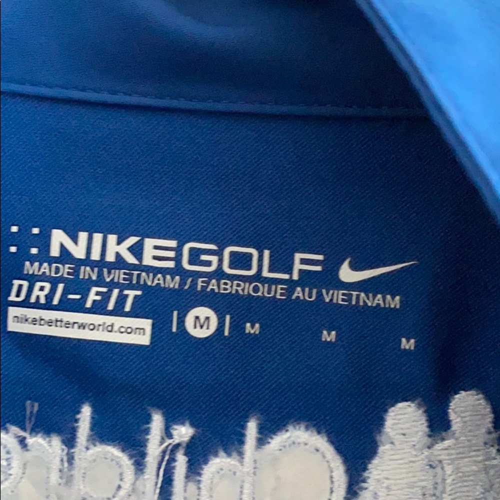 NWT Nike Golf blue windproof shirt. - Picture 3 of 5
